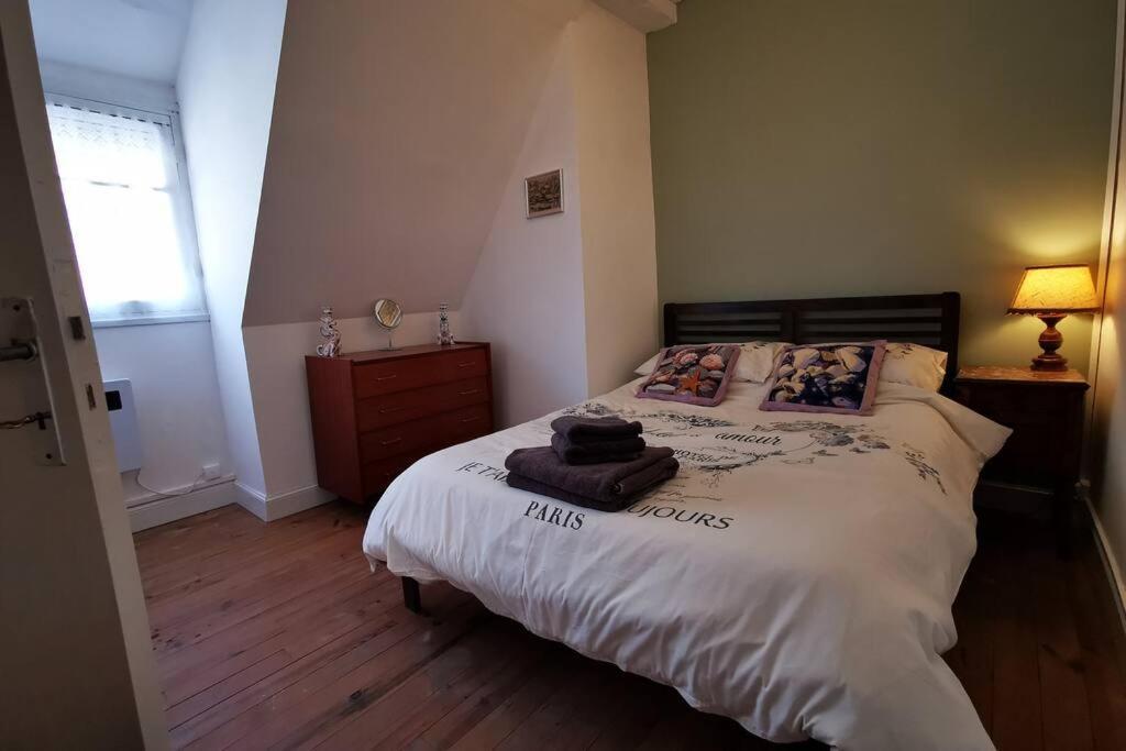 Сasa de vacaciones A Little Traditional French House *